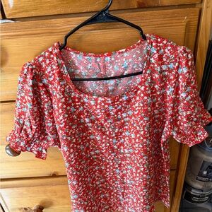 Women’s Red Floral Short Sleeve Blouse